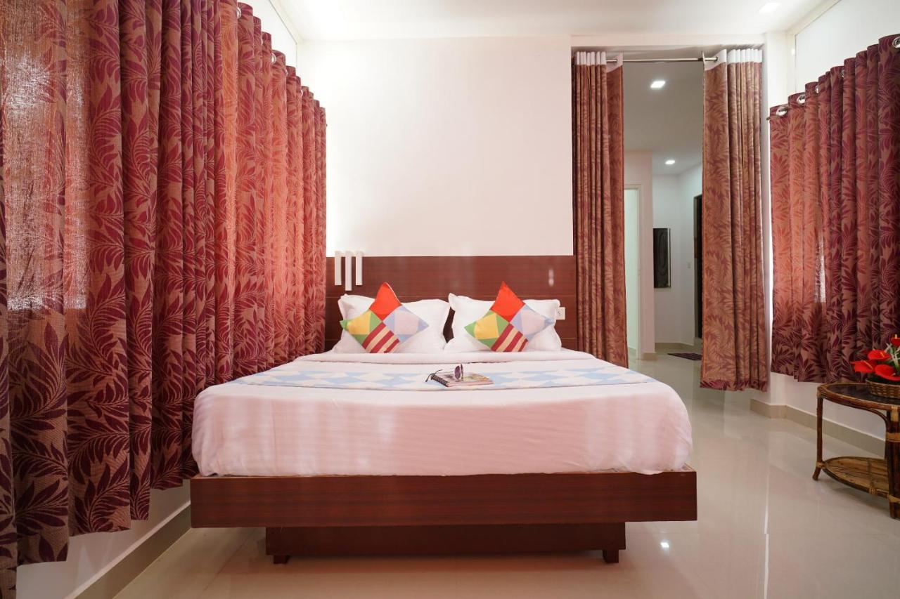 Oyo 77946 Skylark- Hygiene Ensured Hotel Munnar Kültér fotó