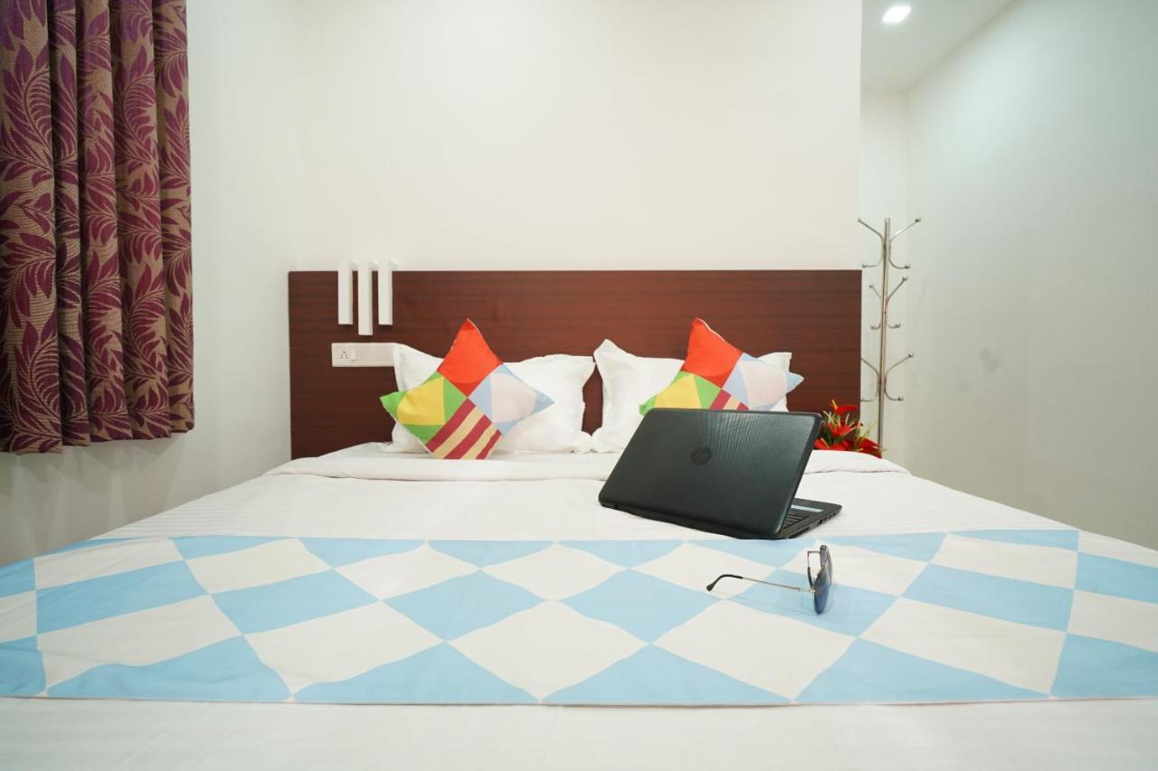 Oyo 77946 Skylark- Hygiene Ensured Hotel Munnar Kültér fotó